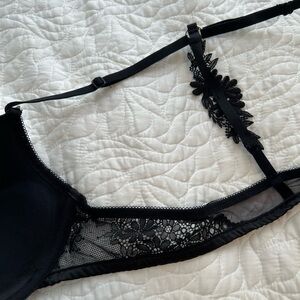 Etam Paris Lace Bra Push-up size 34C Black